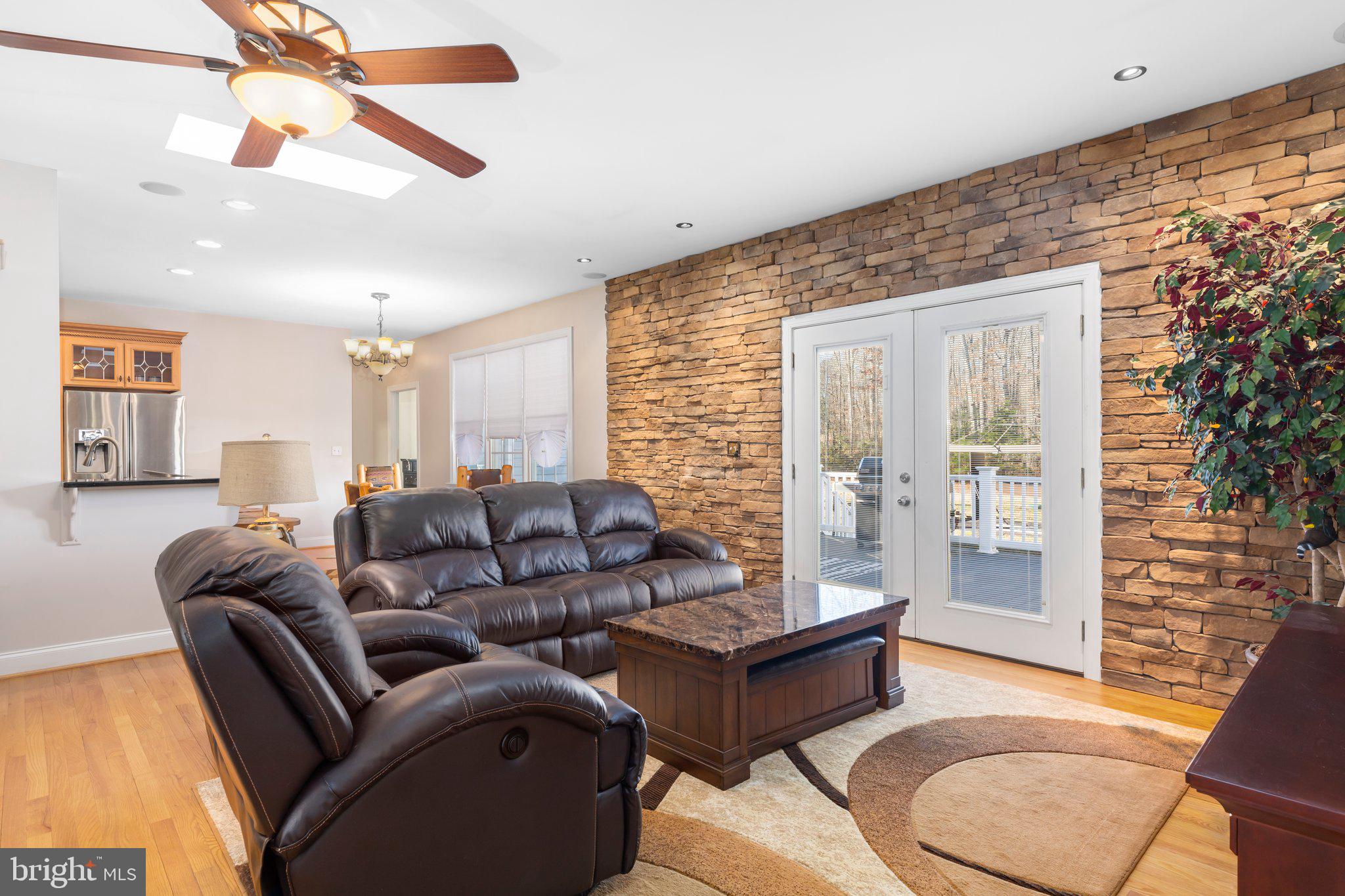 33227 COLONIAL LANE