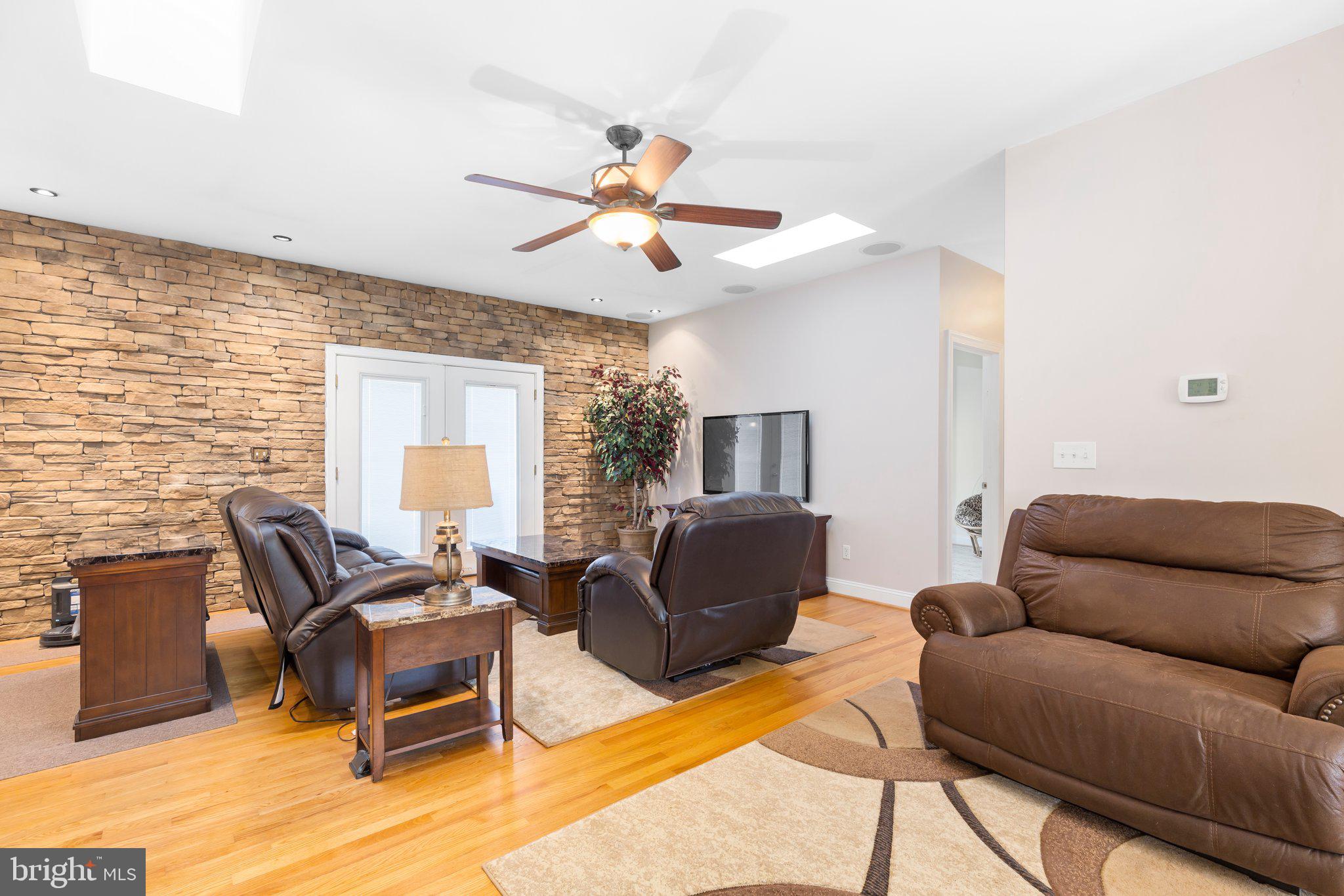 33227 COLONIAL LANE