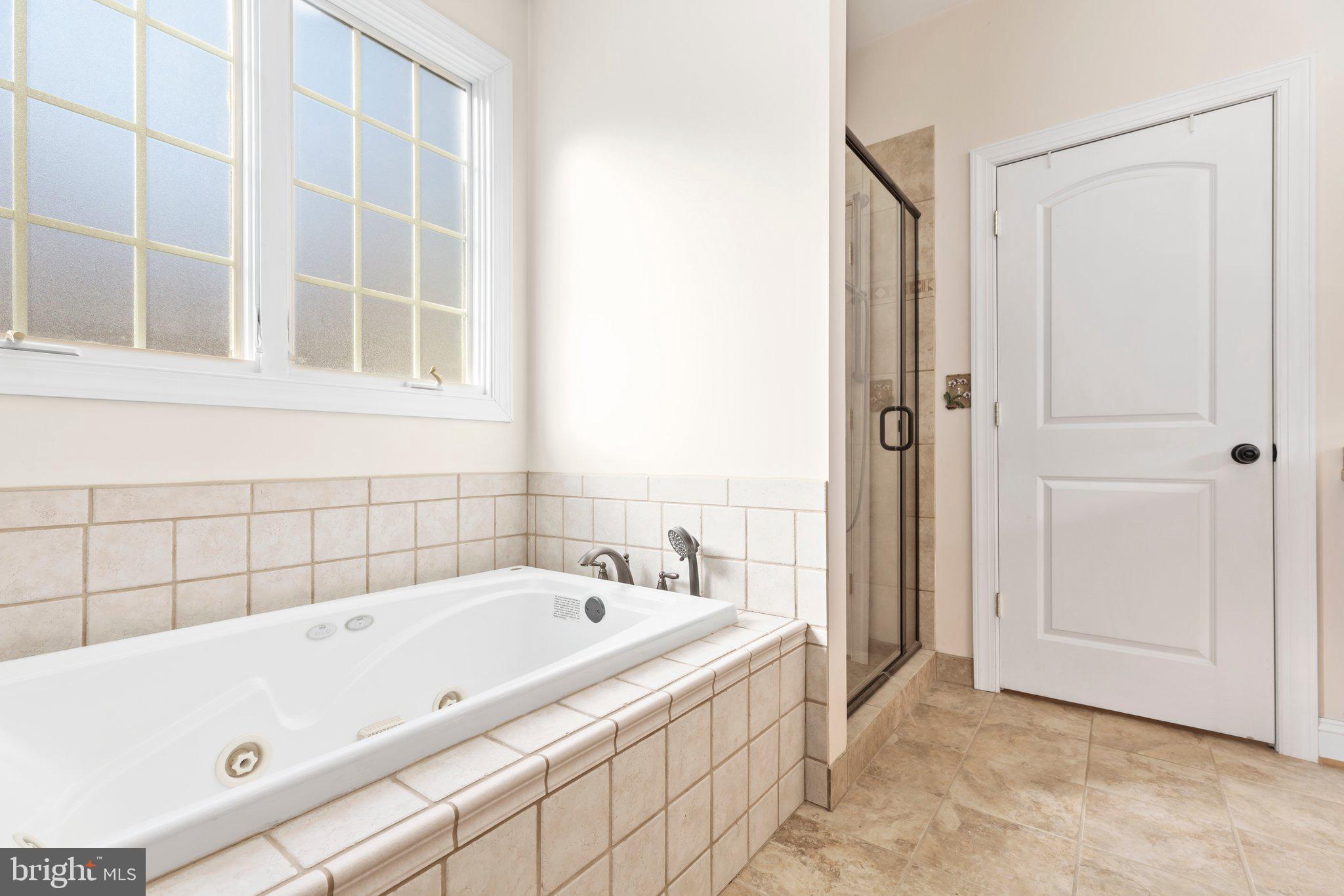 33227 COLONIAL LANE