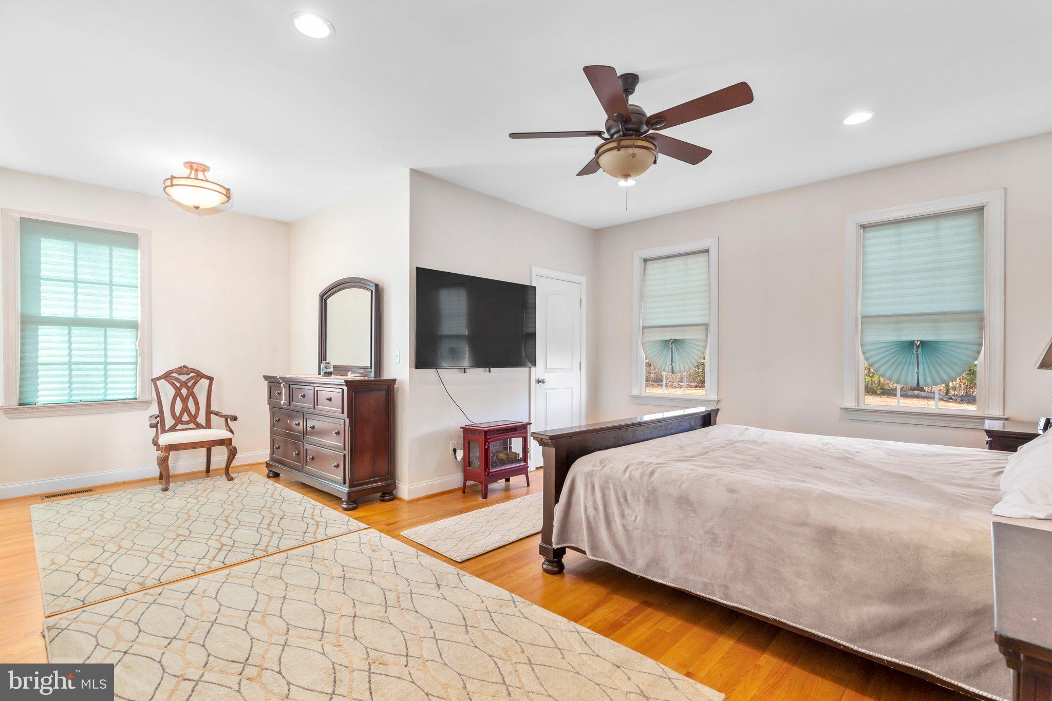 33227 COLONIAL LANE