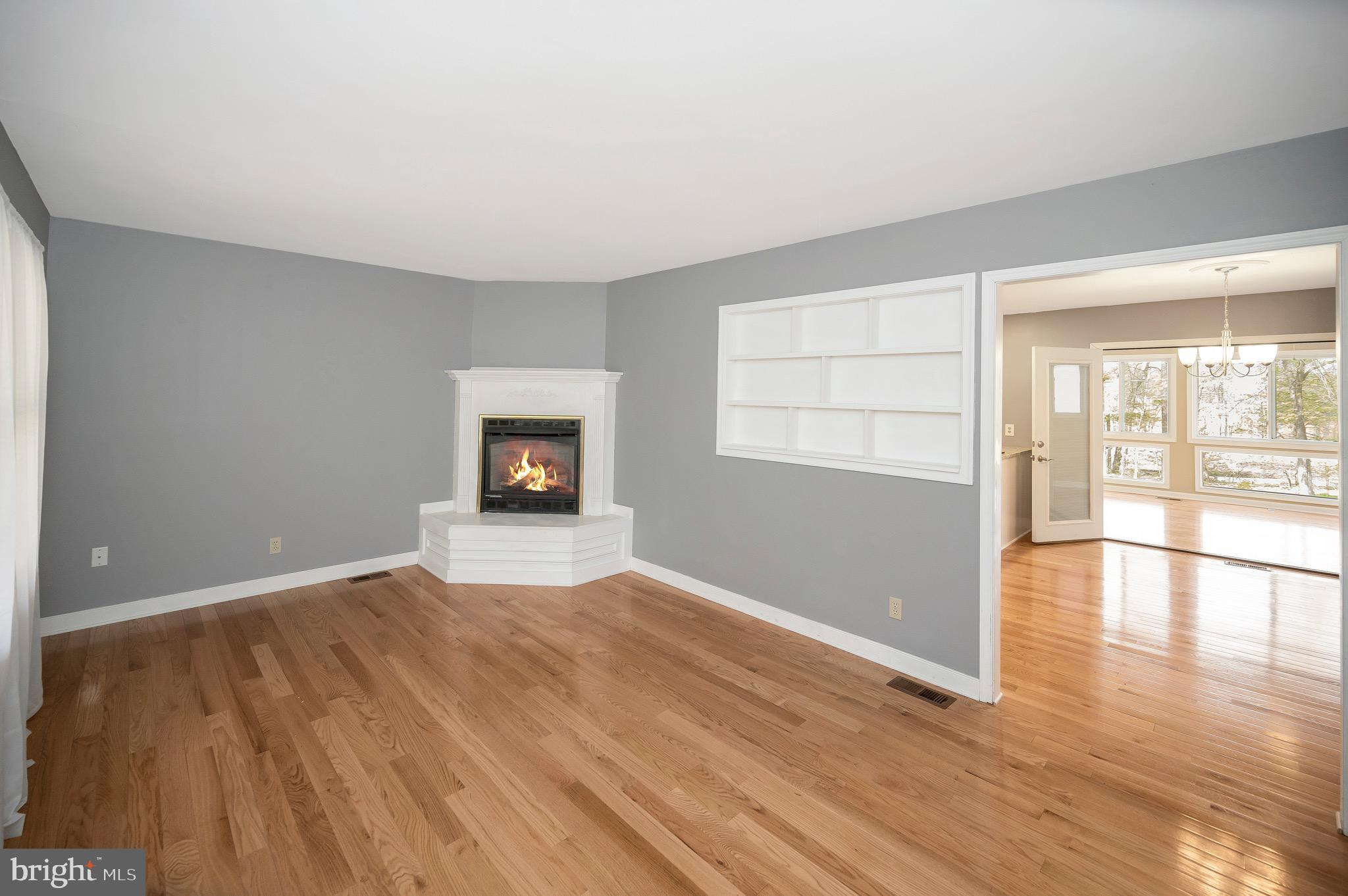 122 YORKTOWN BOULEVARD