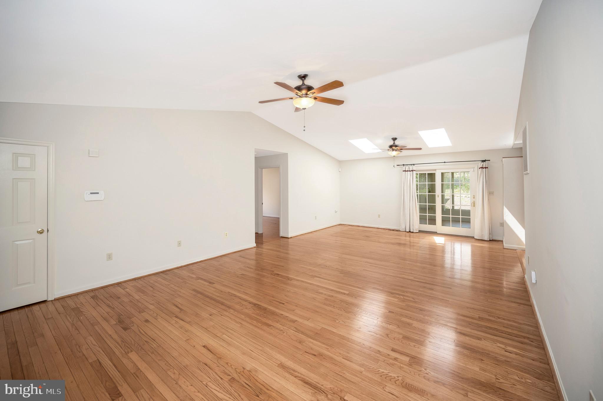 117 PATRICK HENRY COURT