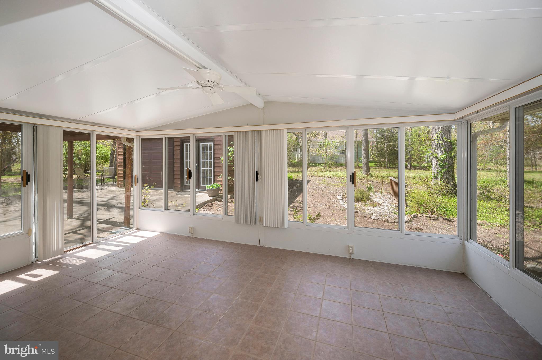 117 PATRICK HENRY COURT