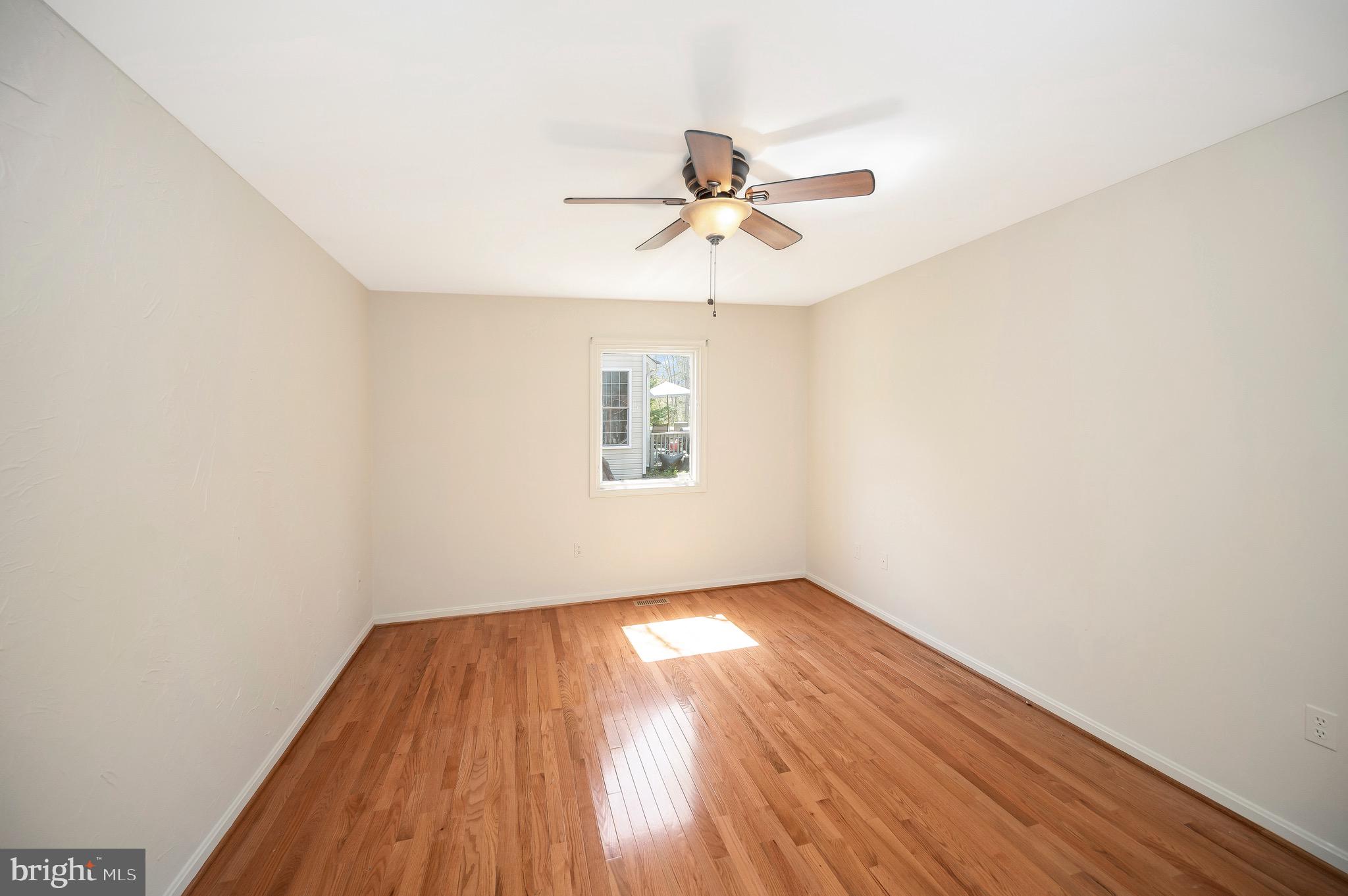 117 PATRICK HENRY COURT