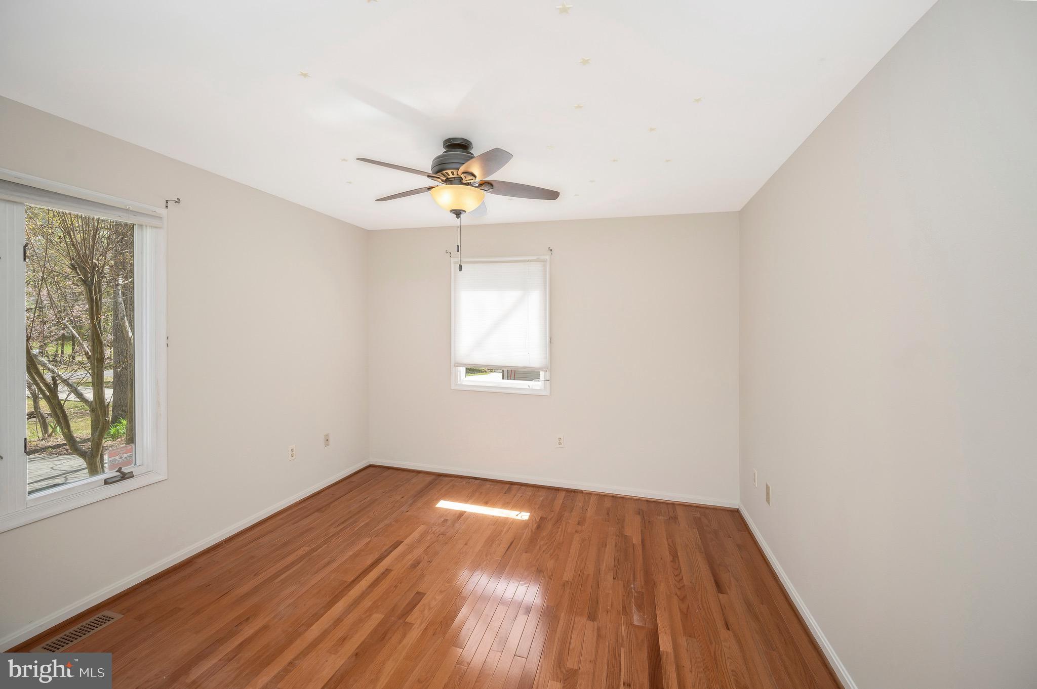 117 PATRICK HENRY COURT