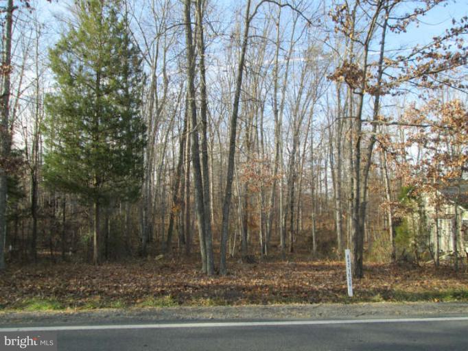 726 LAKEVIEW PARKWAY