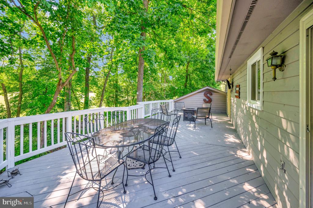 611 MT PLEASANT DRIVE