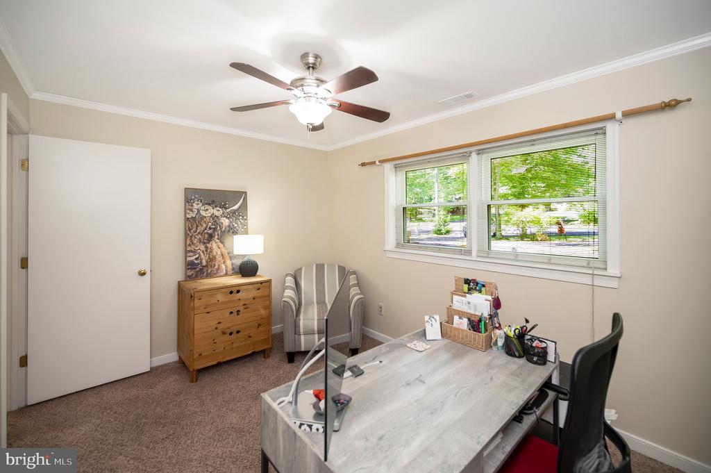 611 MT PLEASANT DRIVE