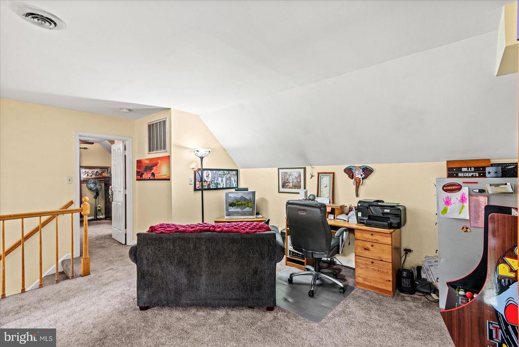 408 WESTOVER PARKWAY