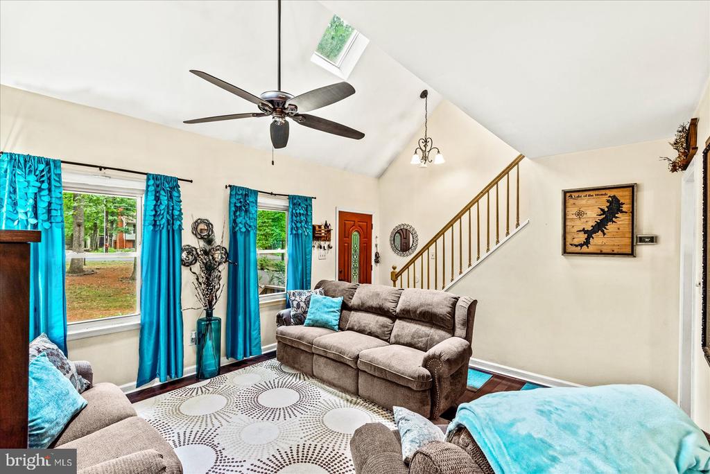 408 WESTOVER PARKWAY