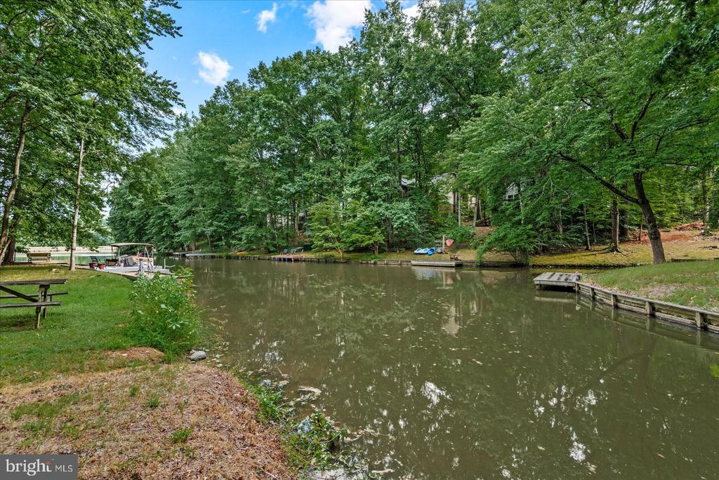 408 WESTOVER PARKWAY