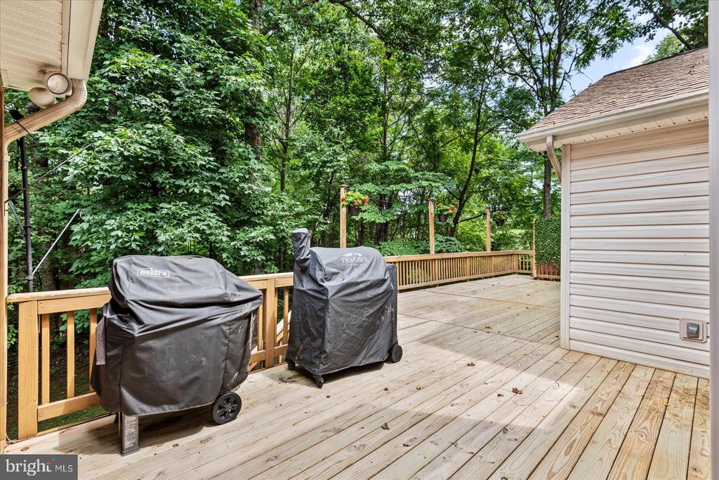 313 STRATFORD CIRCLE