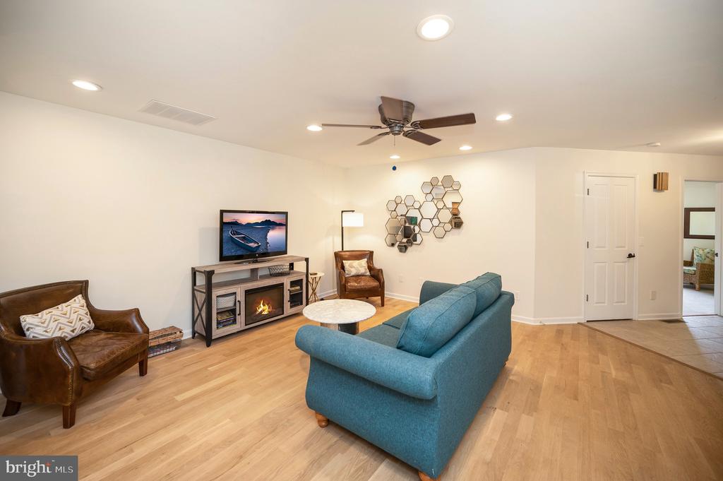 115 BUTLER CIRCLE