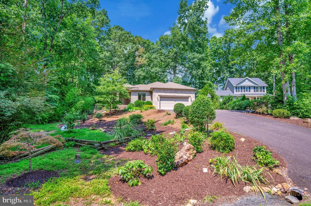 115 BUTLER CIRCLE