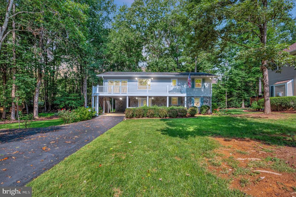 320 STRATFORD CIRCLE