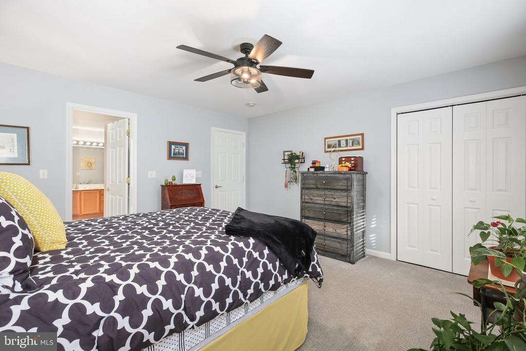 112 MONTICELLO CIRCLE