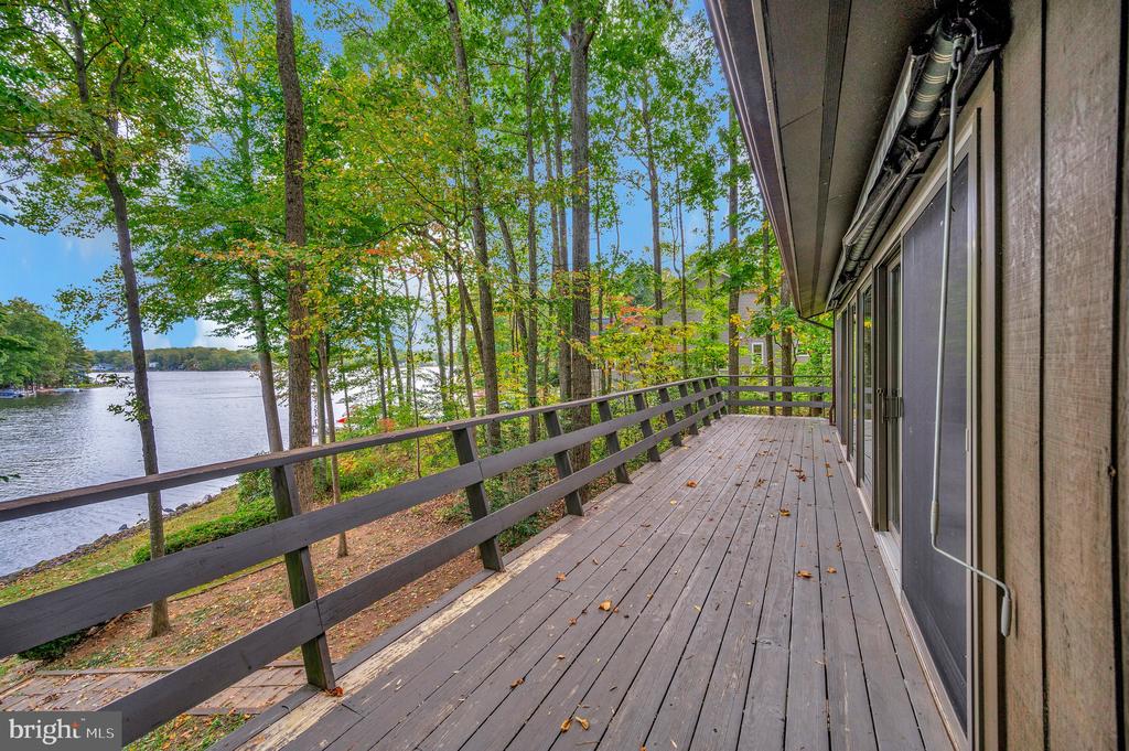 119 HILLSIDE DRIVE