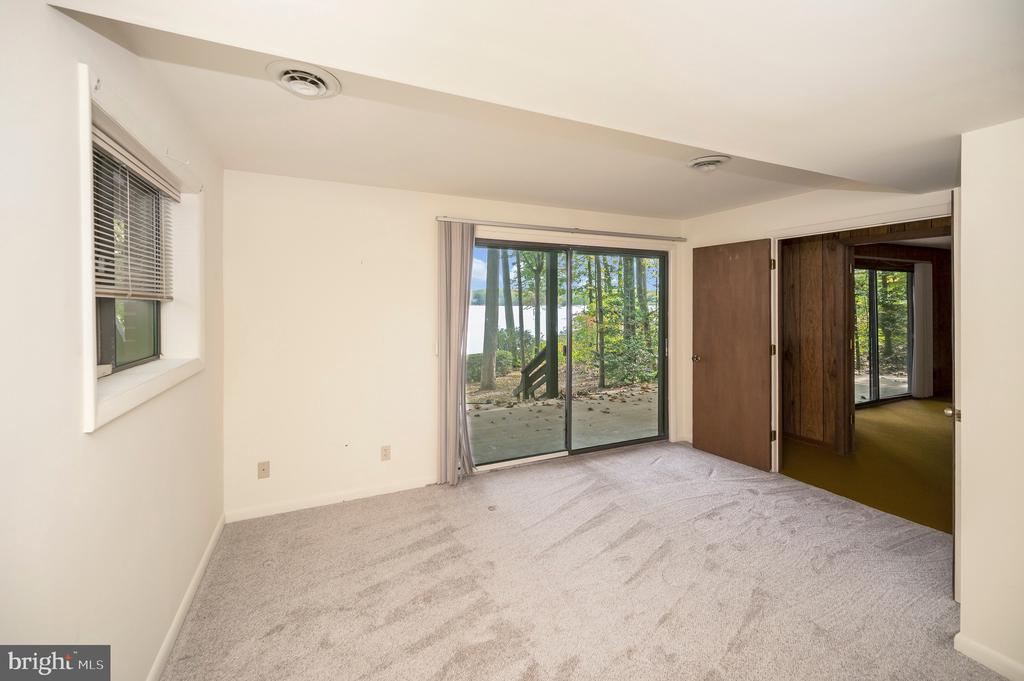 119 HILLSIDE DRIVE