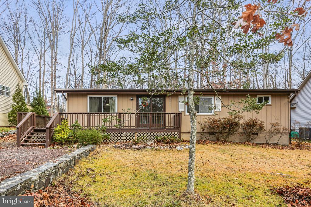 3808 LAKEVIEW PKWAY