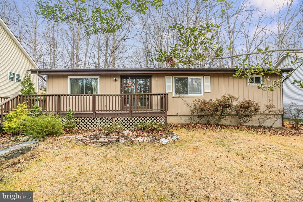 3808 LAKEVIEW PKWAY