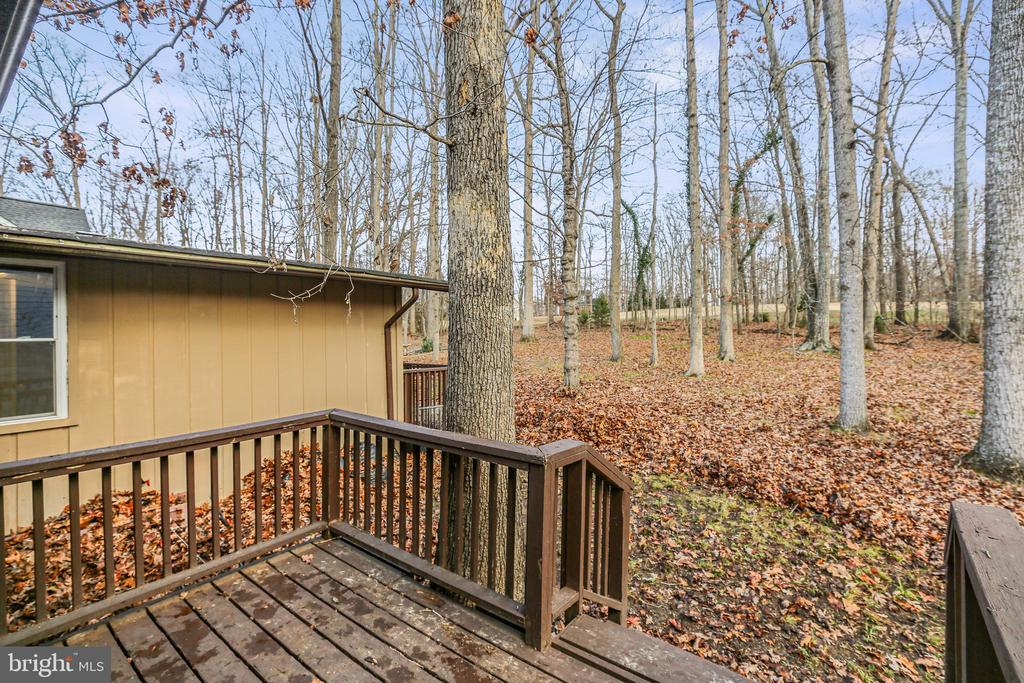 3808 LAKEVIEW PKWAY
