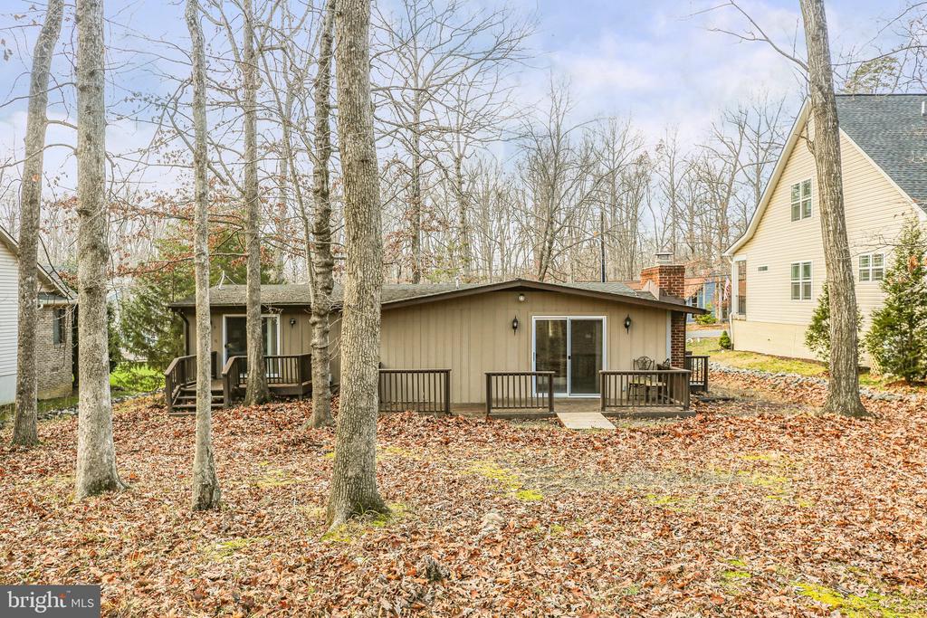 3808 LAKEVIEW PKWAY