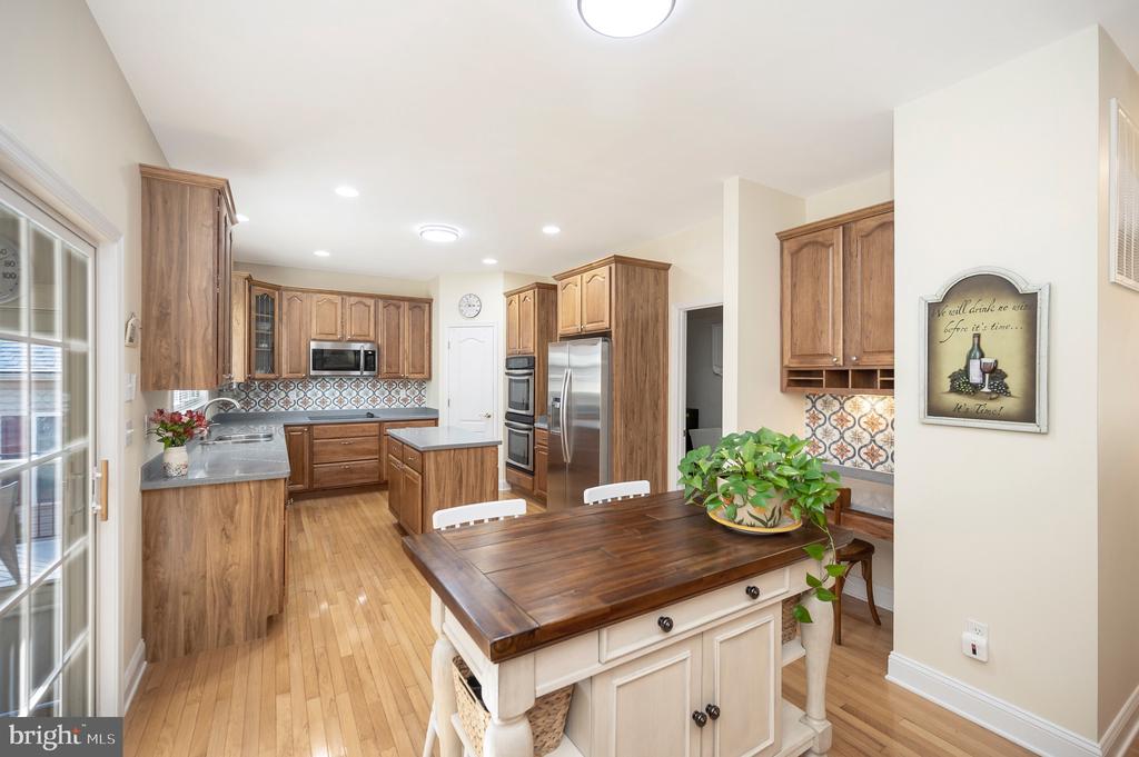 514 MT PLEASANT DRIVE