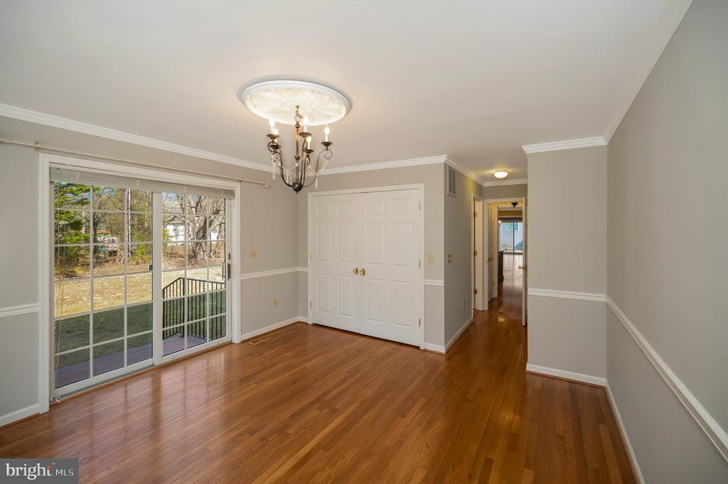 110 WAKEFIELD DRIVE