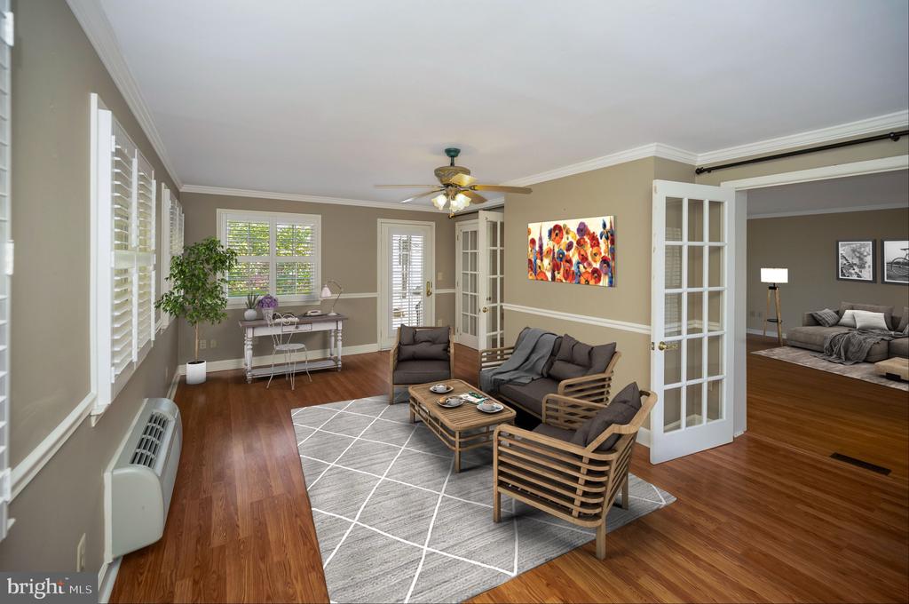 110 WAKEFIELD DRIVE