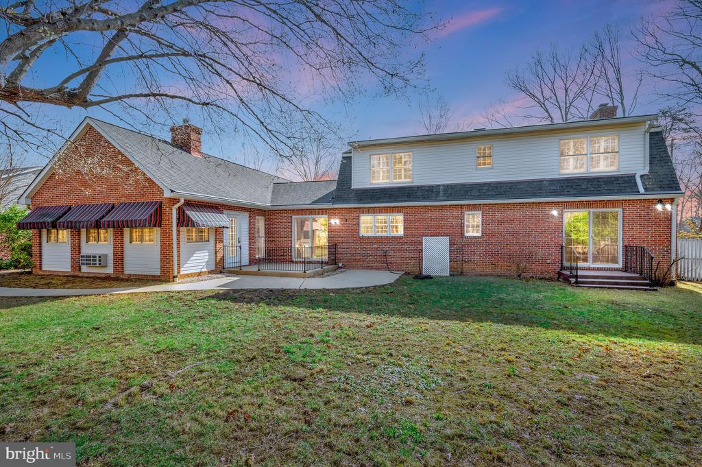 110 WAKEFIELD DRIVE