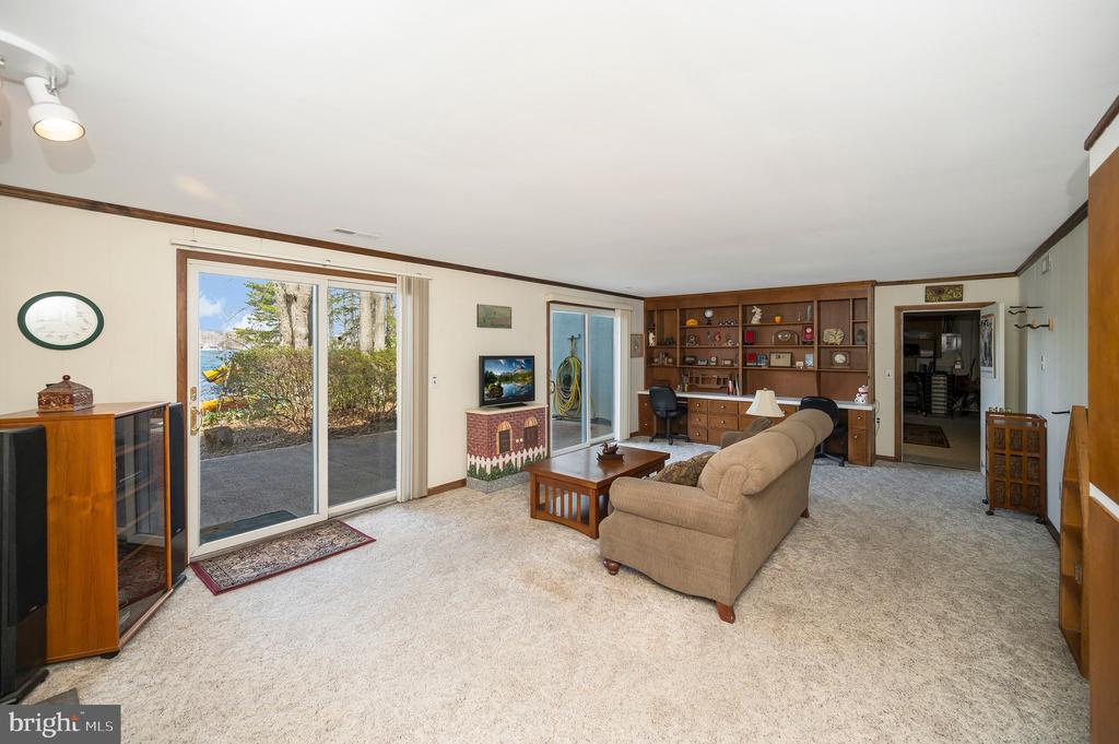 220 BIRCHSIDE CIRCLE