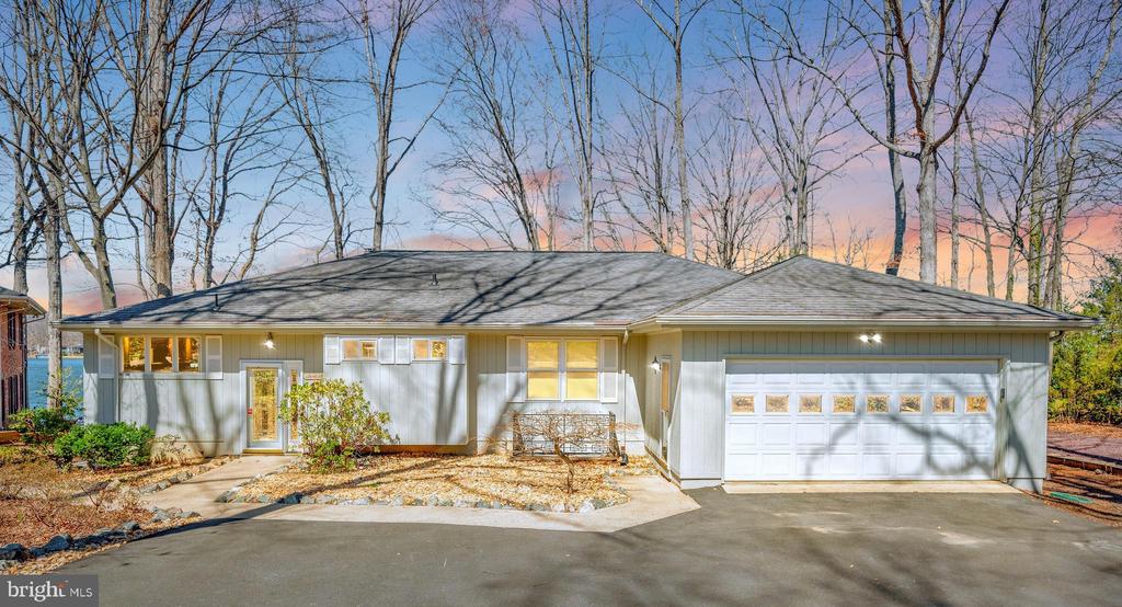 220 BIRCHSIDE CIRCLE