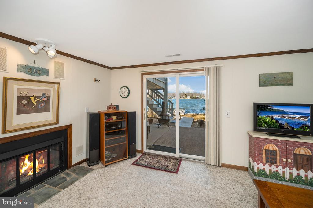 220 BIRCHSIDE CIRCLE