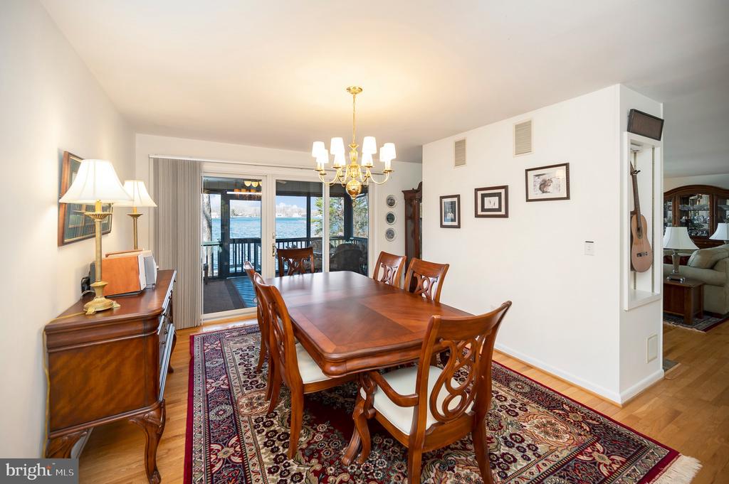 220 BIRCHSIDE CIRCLE