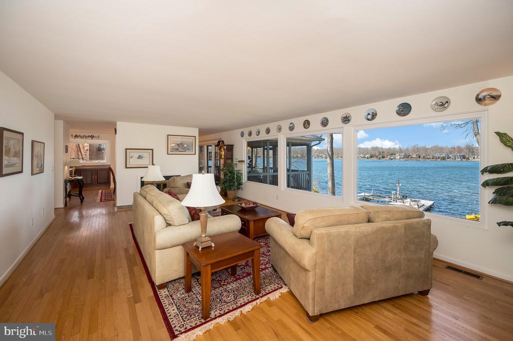 220 BIRCHSIDE CIRCLE