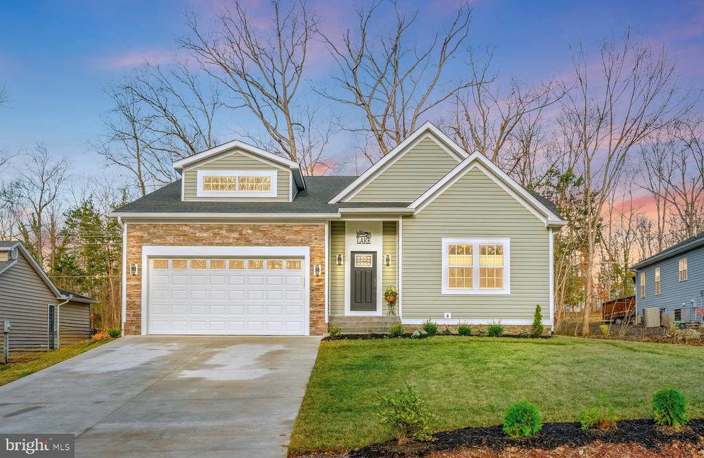 1310 LAKEVIEW PARKWAY