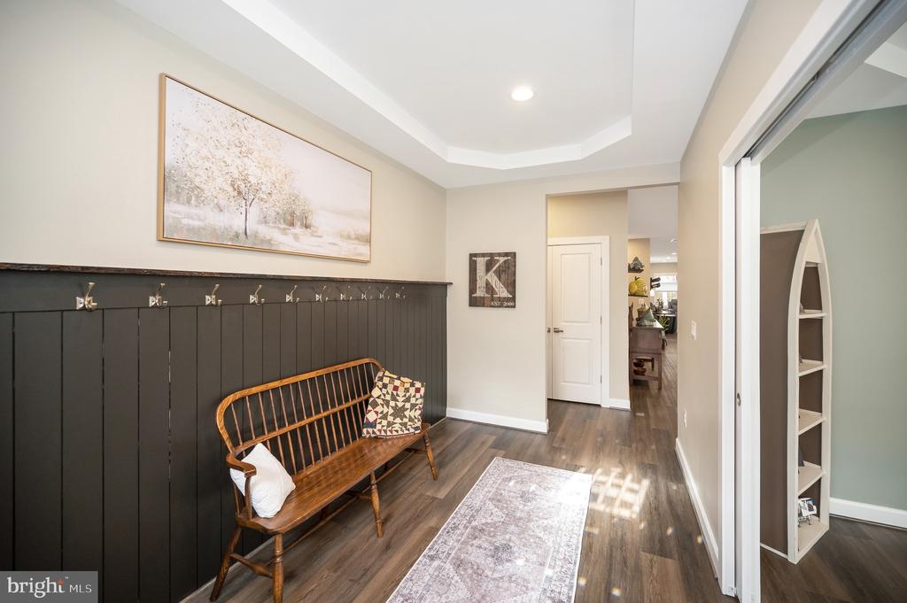 1310 LAKEVIEW PARKWAY