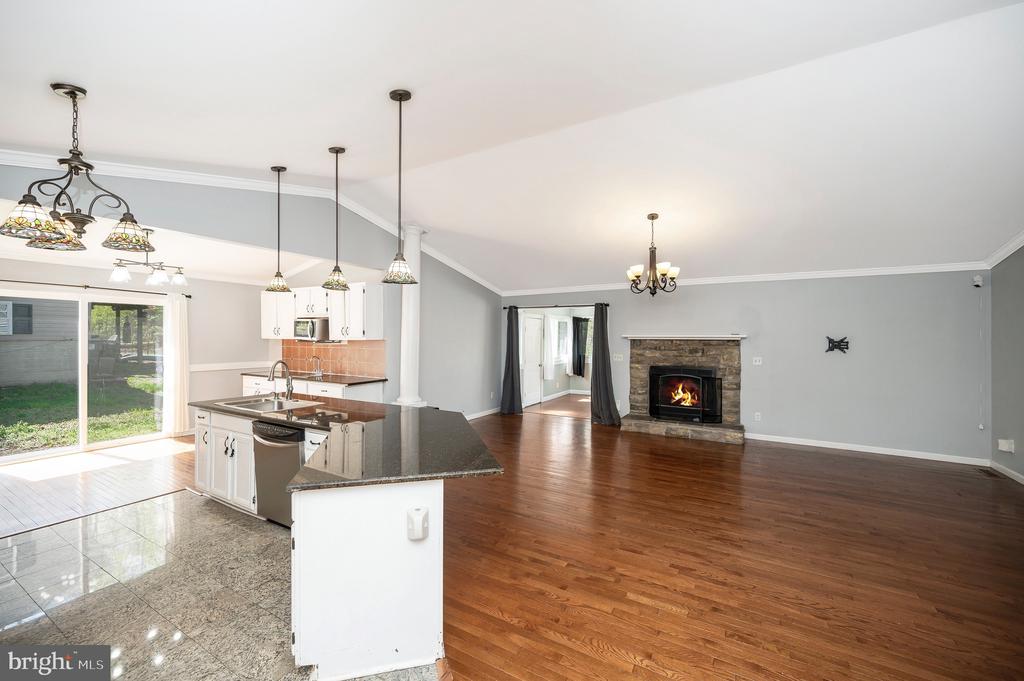 202 YORKTOWN BOULEVARD