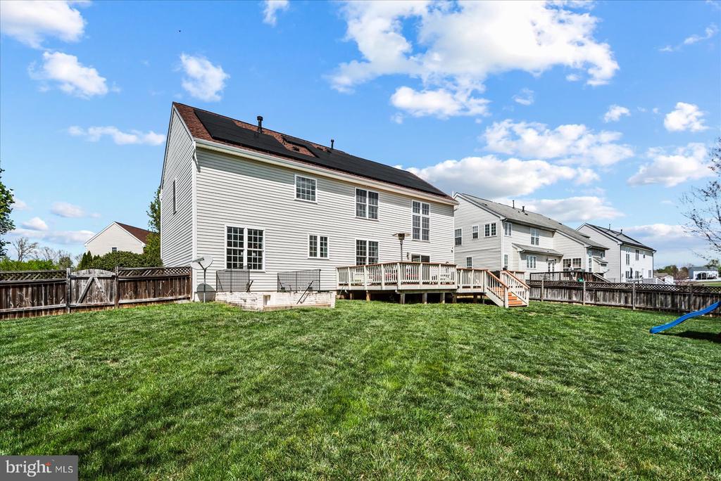 1204 SEDGWICK DRIVE