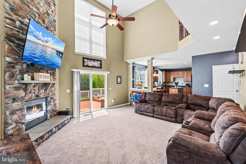 1204 SEDGWICK DRIVE