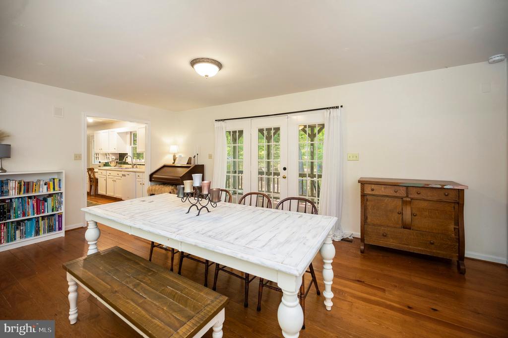 302 GOLD VALLEY ROAD