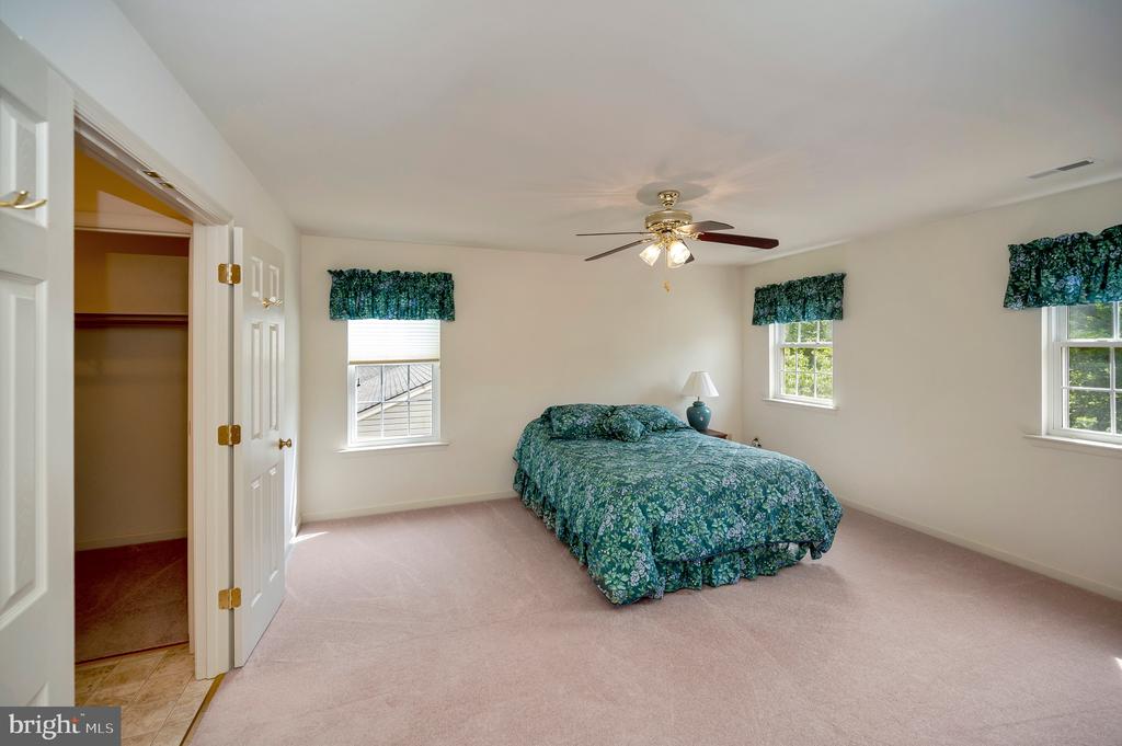 314 YORKTOWN BOULEVARD