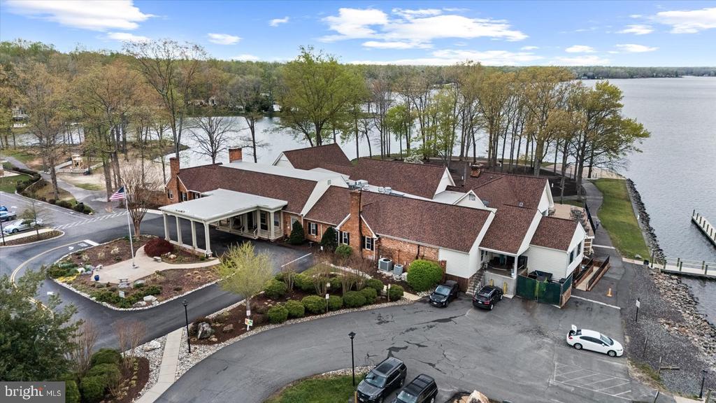 3409 LAKEVIEW PARKWAY