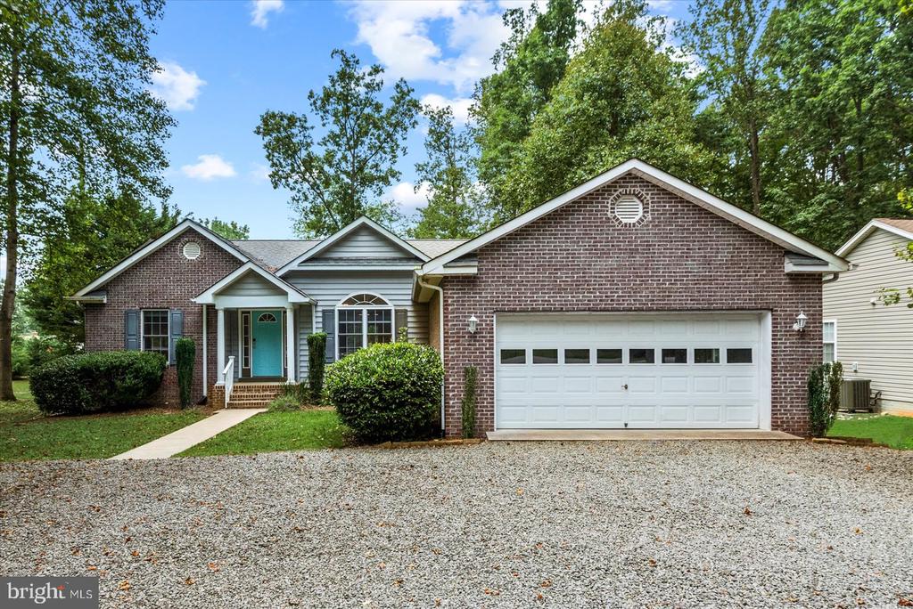 3409 LAKEVIEW PARKWAY