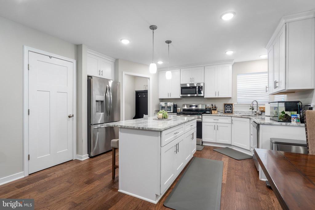 102 INDIAN HILLS ROAD