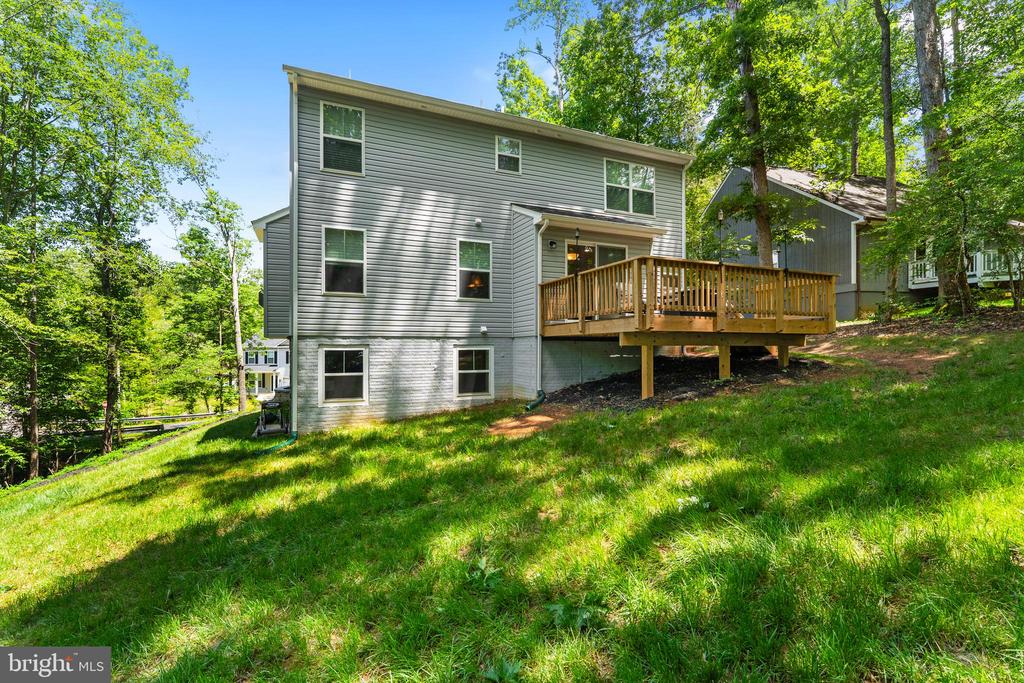 102 INDIAN HILLS ROAD