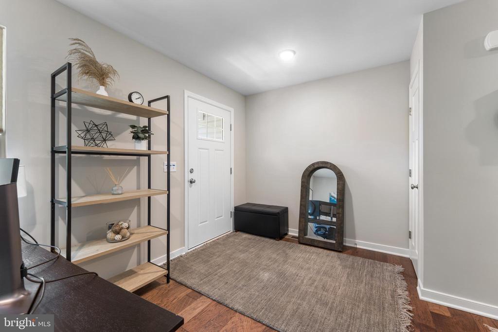 102 INDIAN HILLS ROAD