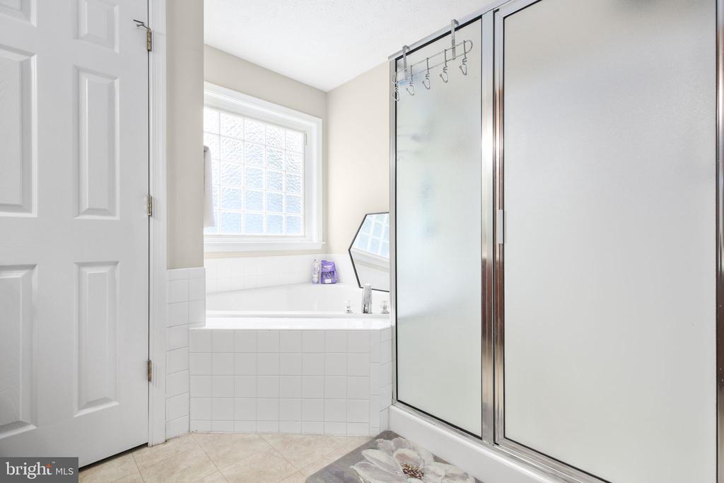 2229 WILDFLOWER WAY
