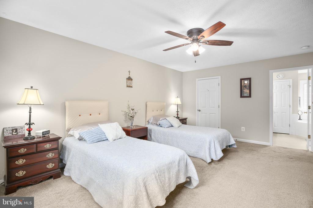 2229 WILDFLOWER WAY