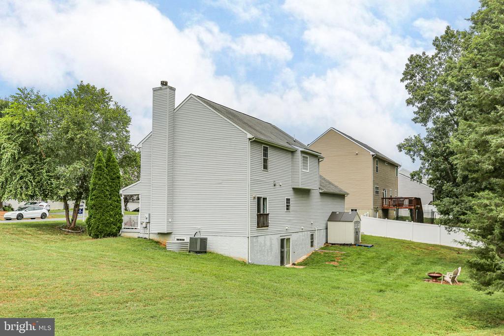 2229 WILDFLOWER WAY